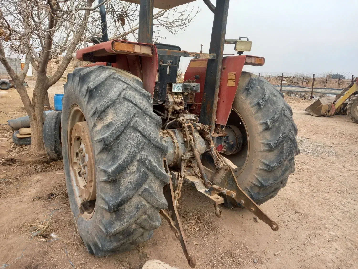 تراکتور۳۹۹ مدل ۸۷|خودرو سنگین|ایوانکی, |دیوار