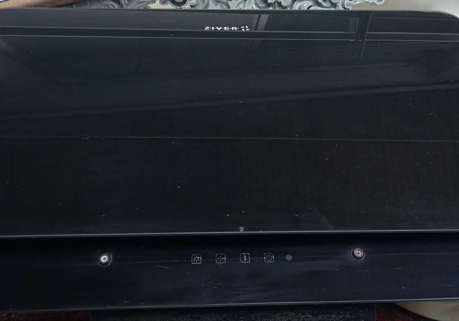 هود|هود|رشت, فلسطین|دیوار