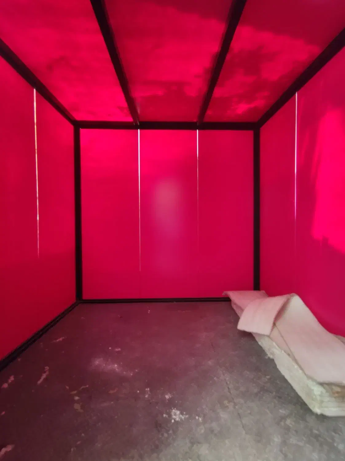 ۱۲۰۰ متر ویلا با دسترسی آسان