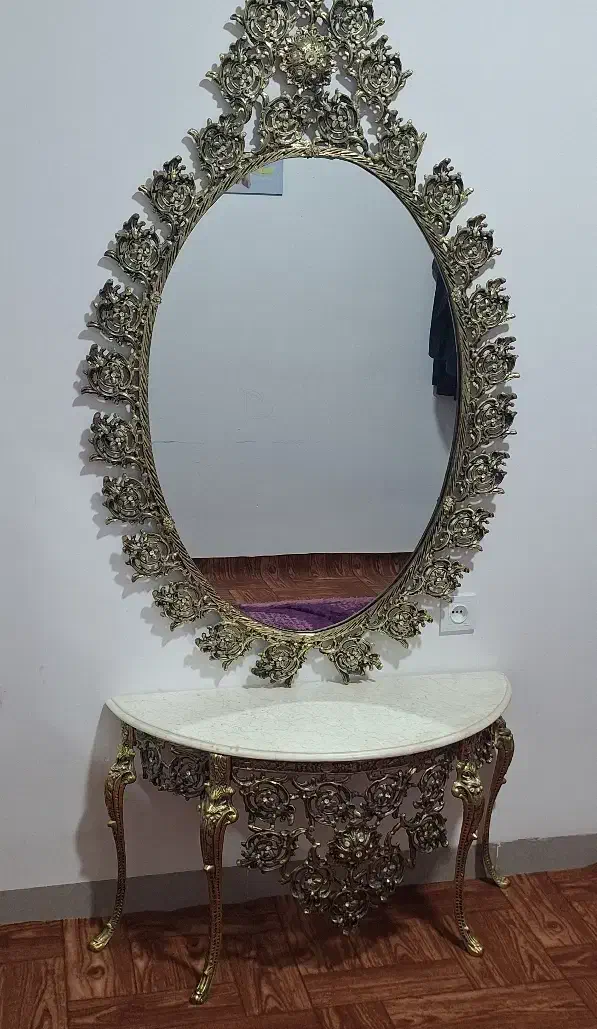 آیینه و شمعدان و کنسول سلطنتی|بوفه، ویترین، کنسول|ایلام, |دیوار