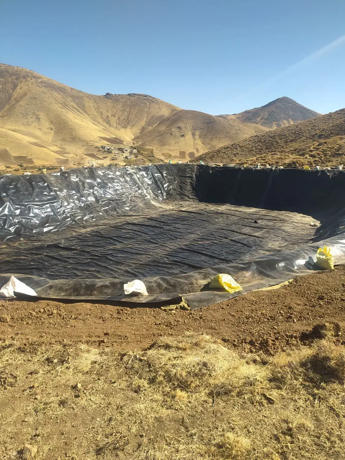 فروش انواع ورق‌های استخرهای پلیمری|مصالح و تجهیزات ساختمان|میانه, |دیوار