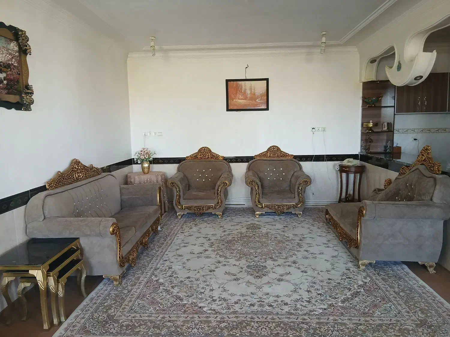 مبل ۸نفره ۱۸۰۰۰۰۰|مبلمان خانگی و میز عسلی|قروه, |دیوار