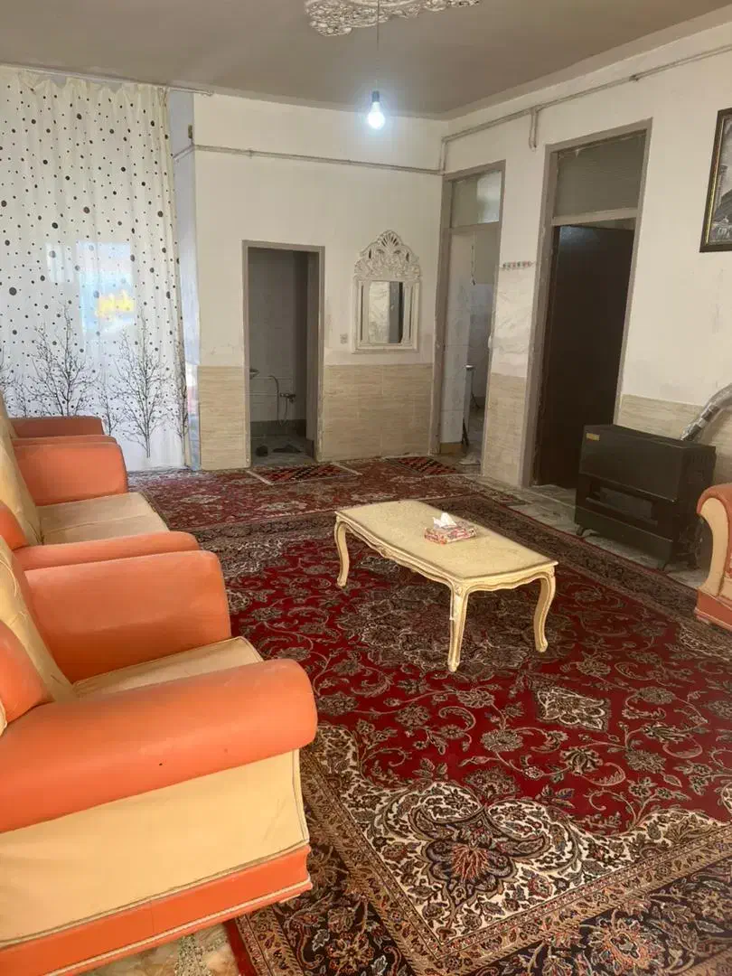 سوییت مبله مسافری|اجارهٔ کوتاه‌مدت آپارتمان و سوئیت|آباده, |دیوار