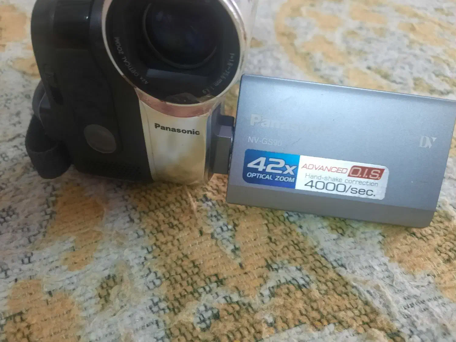 دوربین پاناسونیک ژاپنی قدیمی|کلکسیون اشیاء عتیقه|تربتحیدریه, کوه سنگی|دیوار