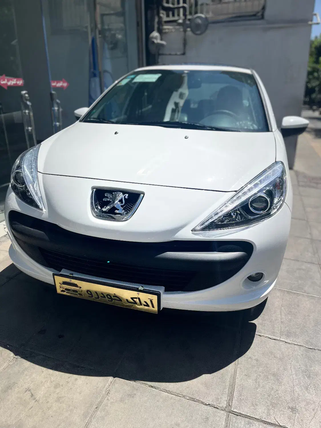 207i پانوراما اتوماتtu5p دنده ارتقا\\نمایندگی رسمی|خودرو سواری و وانت|تهران, نصرت|دیوار