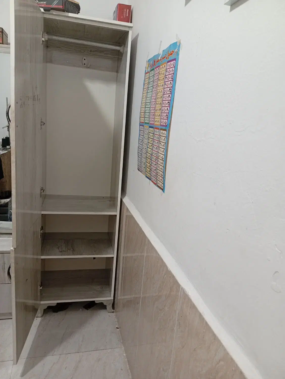 کمد لباس تک نفره جا دار|جاکفشی، کمد، دراور|مشهد, انصار|دیوار