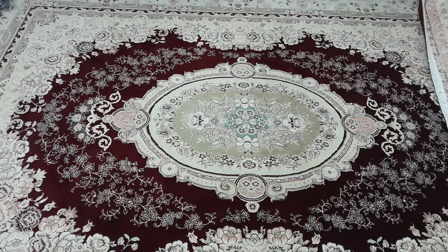 فرش ماشینی گل قرمز|فرش|رباطکریم, رباطکریم|دیوار