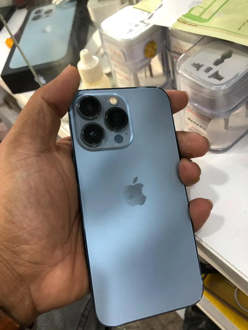 13pro 1tra|موبایل|شیراز, گود عربان|دیوار