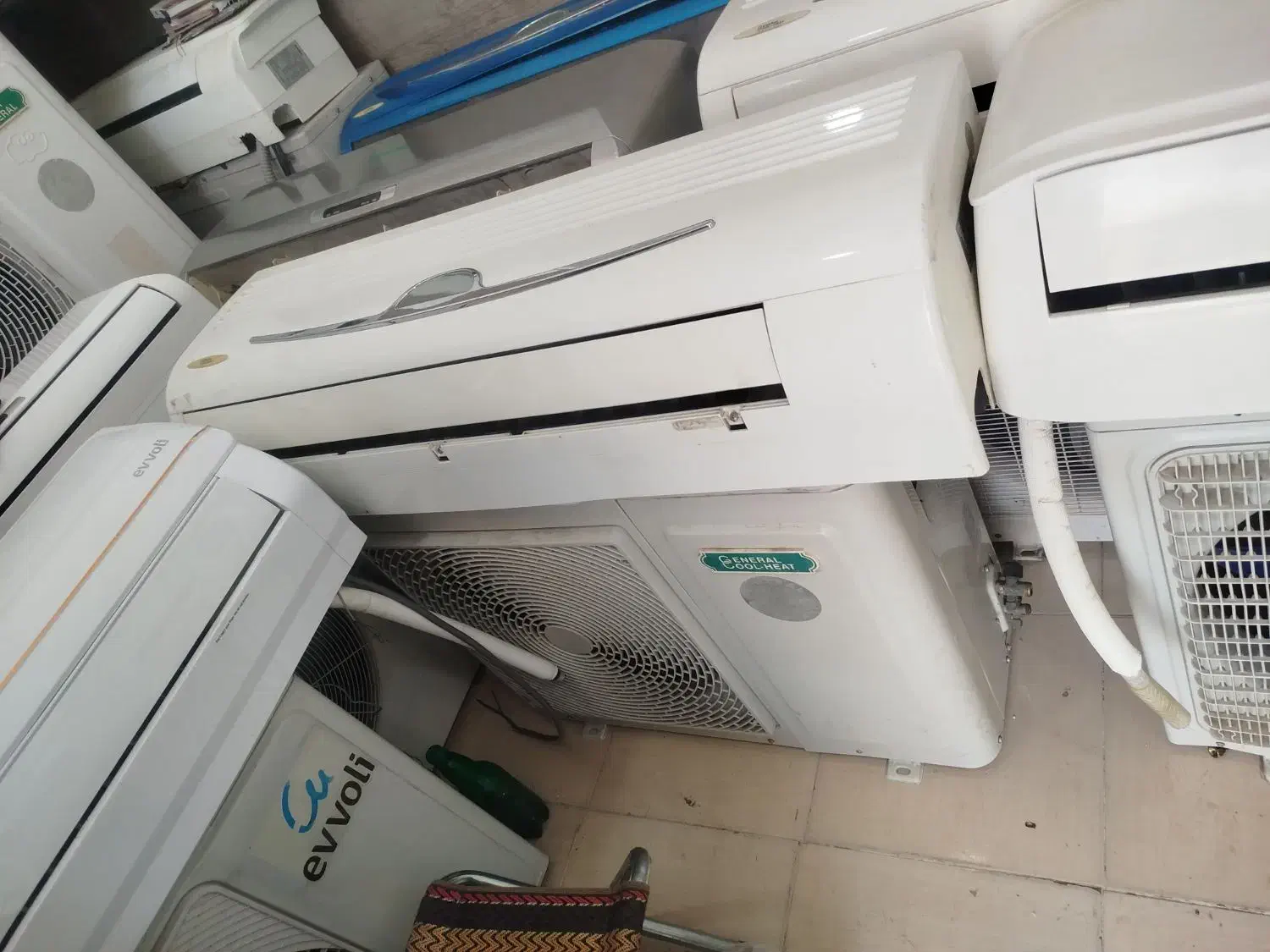 اسپیلت  جنرال|کولر گازی و فن‌کوئل|زابل, |دیوار