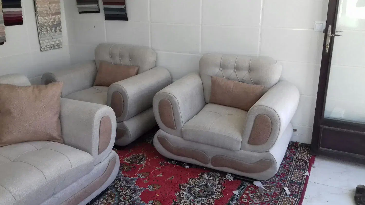 تعمیرات انواع مبل داخل منزل مشتری|خدمات پیشه و مهارت|زنجان, |دیوار