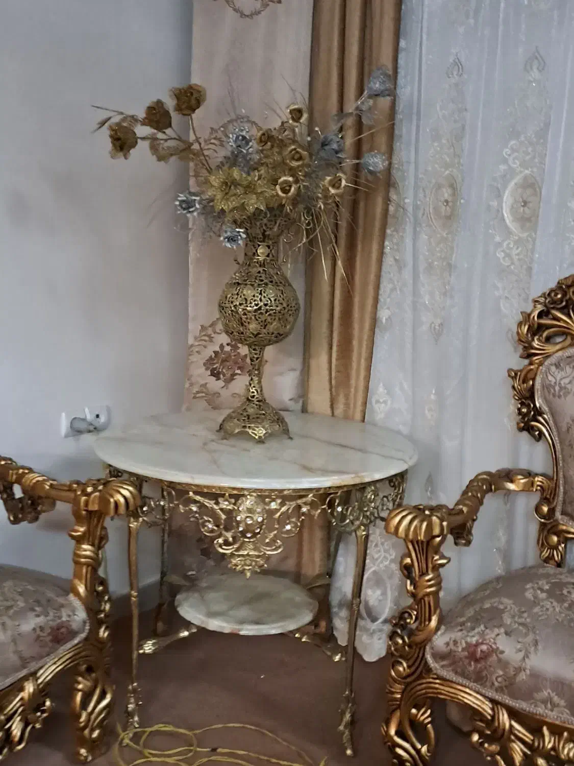 میز هفت سین با همراه گلدان|مبلمان خانگی و میز عسلی|تبریز, |دیوار