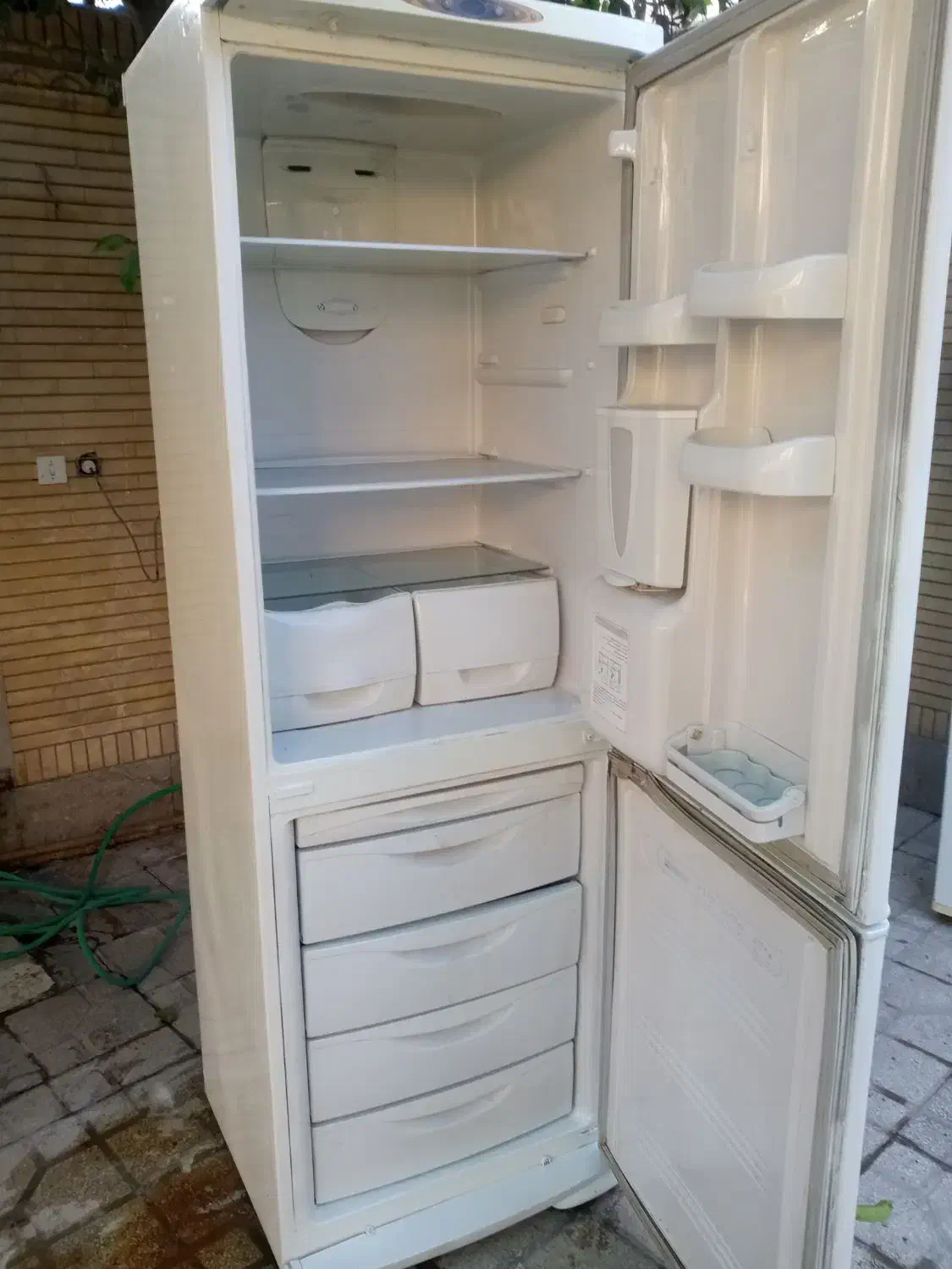 یخچال فریزر امرسان /بدون برفک/|یخچال و فریزر|شیراز, نصر|دیوار