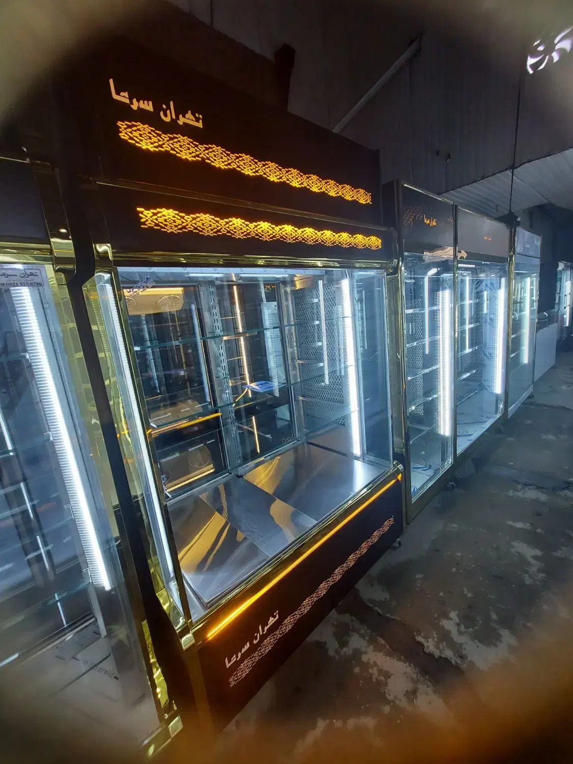 یخچال کبابی و کباب و سیخ جوجه شیشلیک|کافی‌شاپ و رستوران|مشهد, فدک|دیوار