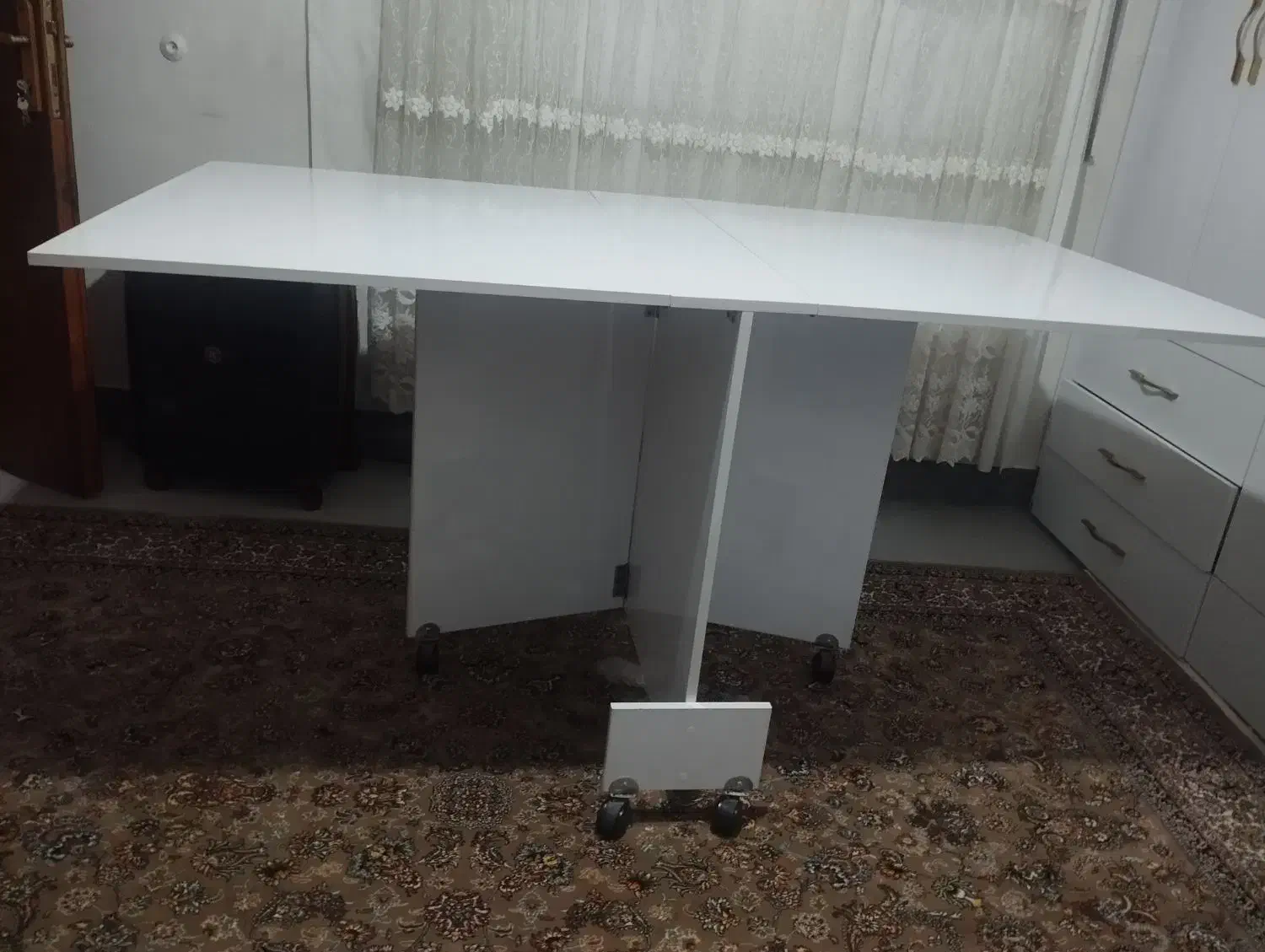 میز برش تاشو خیاطی|لوازم خیاطی و بافتنی|بوکان, |دیوار