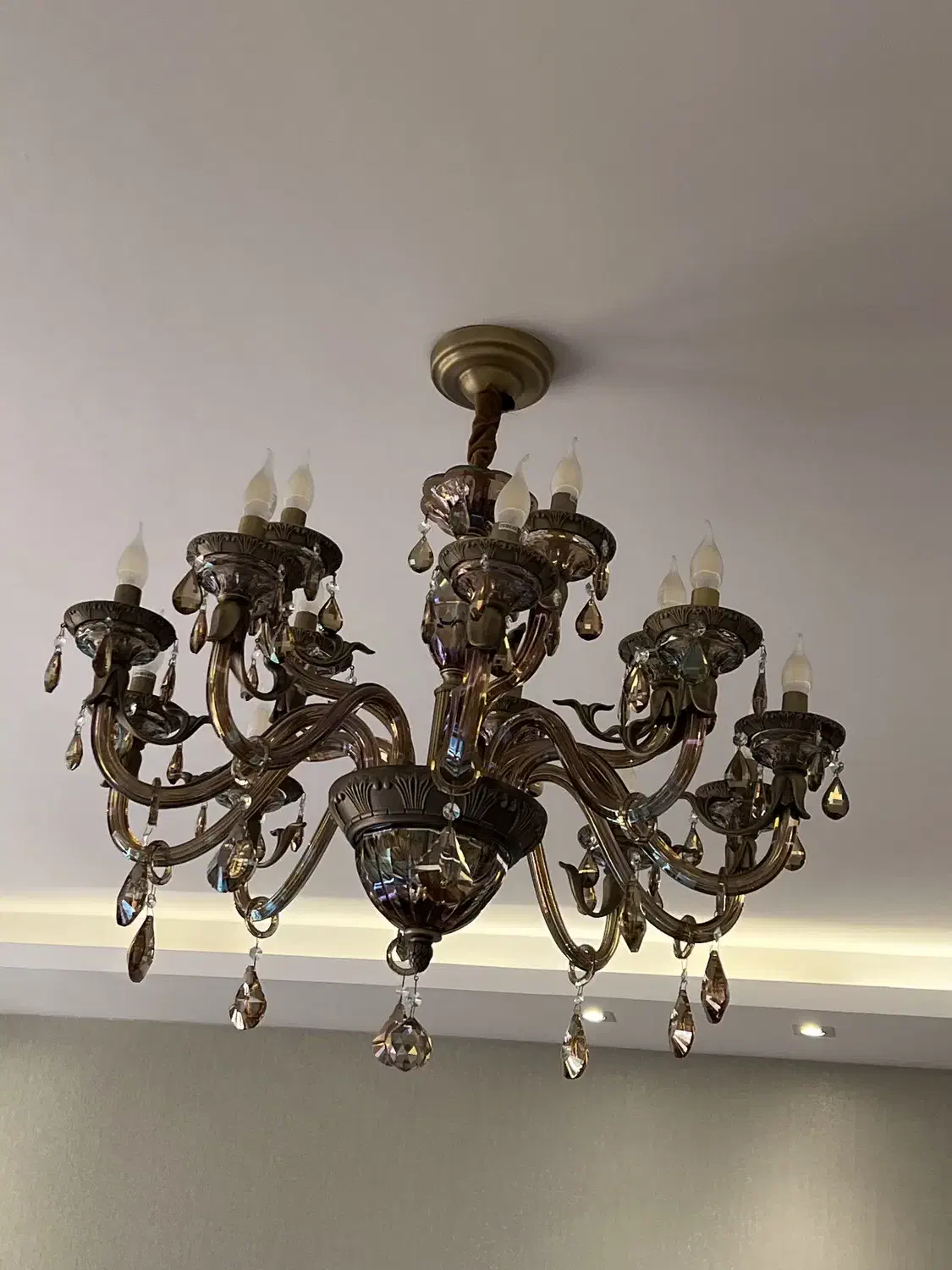 یک جفت لوستر خارجی ۱۵ و ۸ شاخه|لوستر و چراغ آویز|تهران, شهر زیبا|دیوار