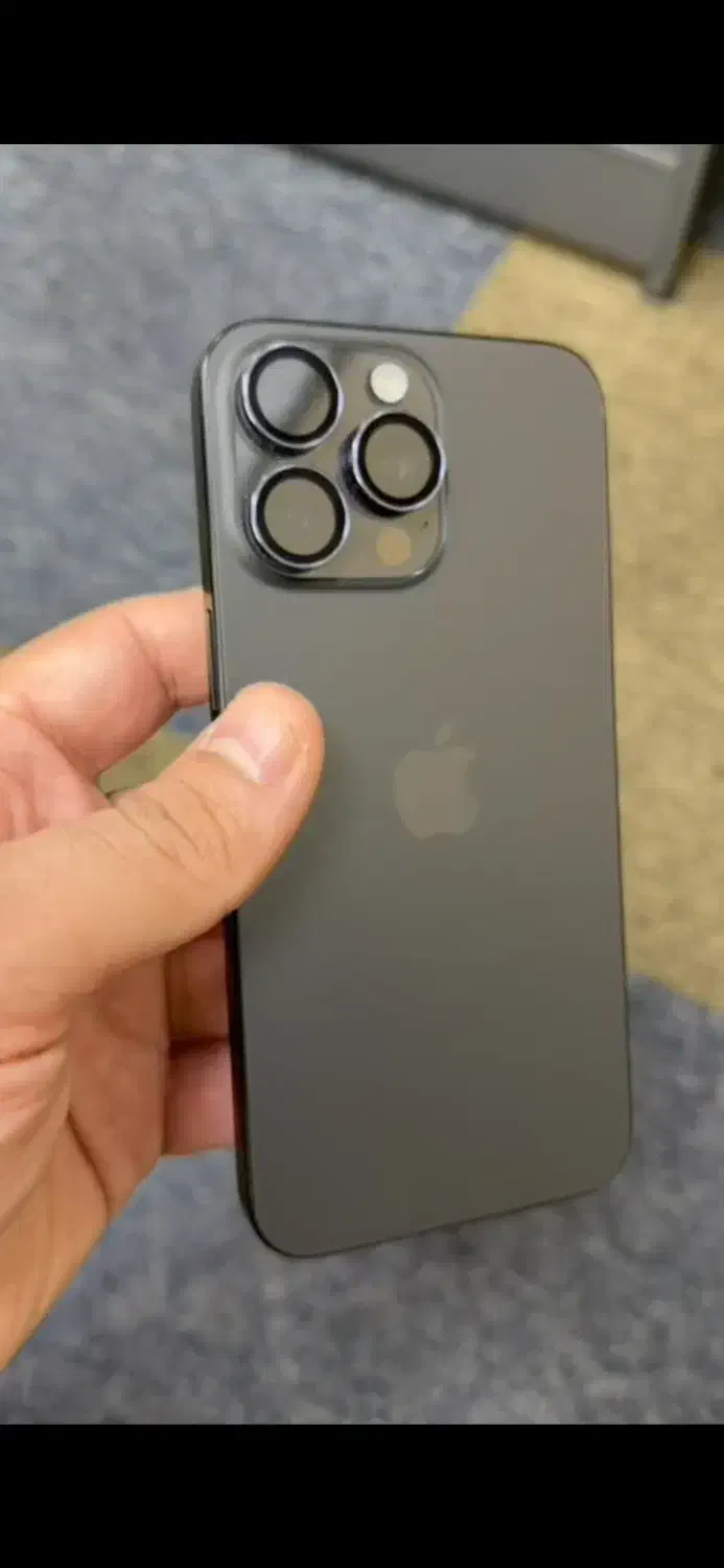 15 pro max بسیار تمیز دوسیم کارت|موبایل|تهران, بهار|دیوار