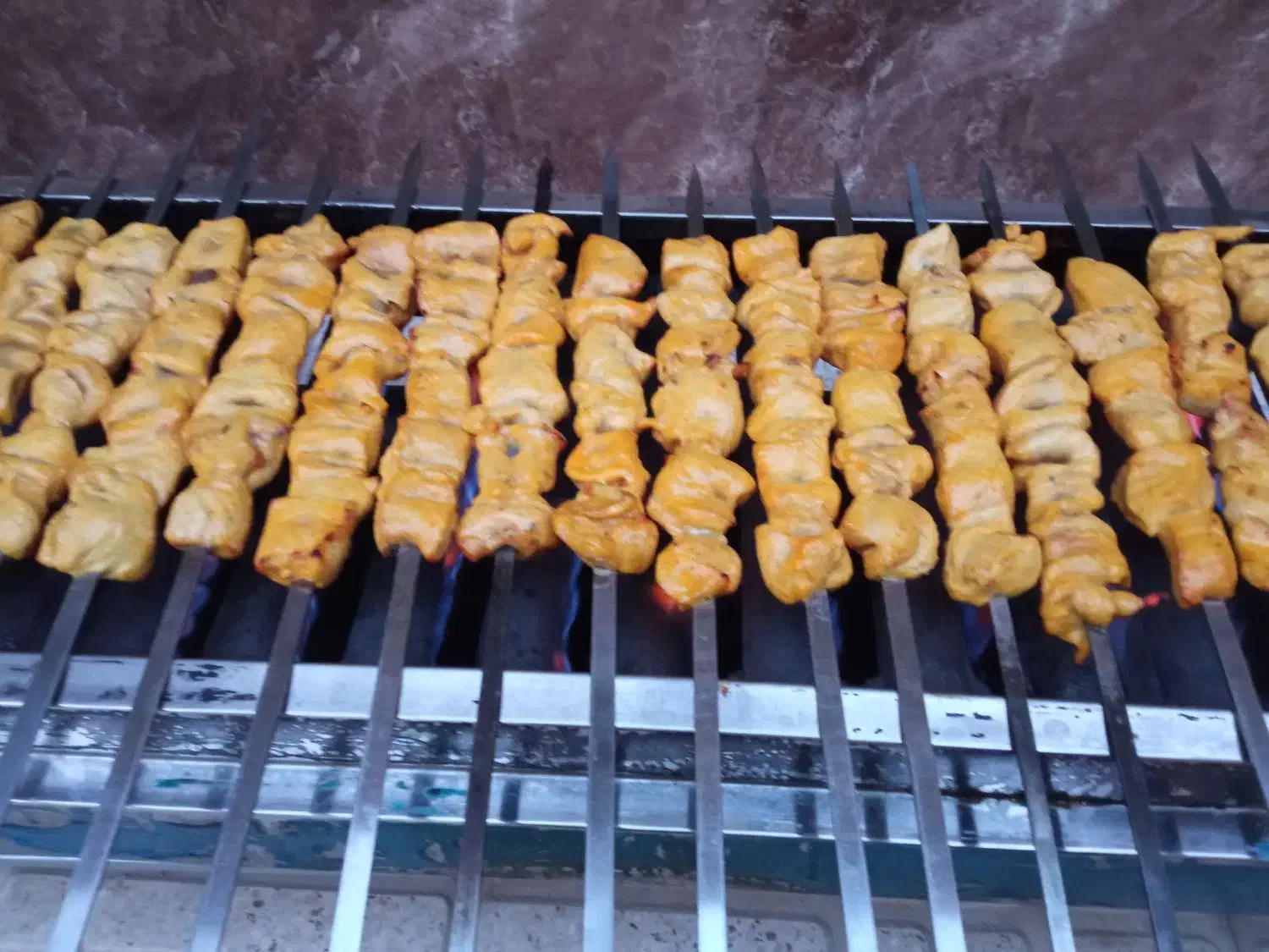 تهیه غذابانو(سفارش قبول میکنیم  غذا آماده نداریم)|خدمات پذیرایی، مراسم|کوهدشت, |دیوار