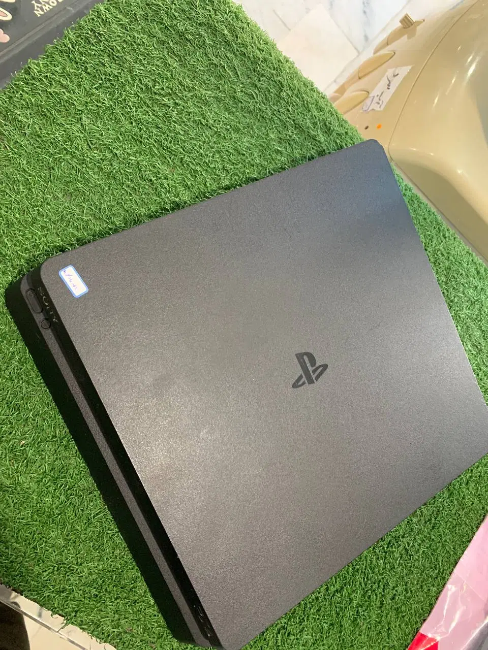 PS4 slim|کنسول، بازی ویدئویی و آنلاین|سبزوار, قائم|دیوار
