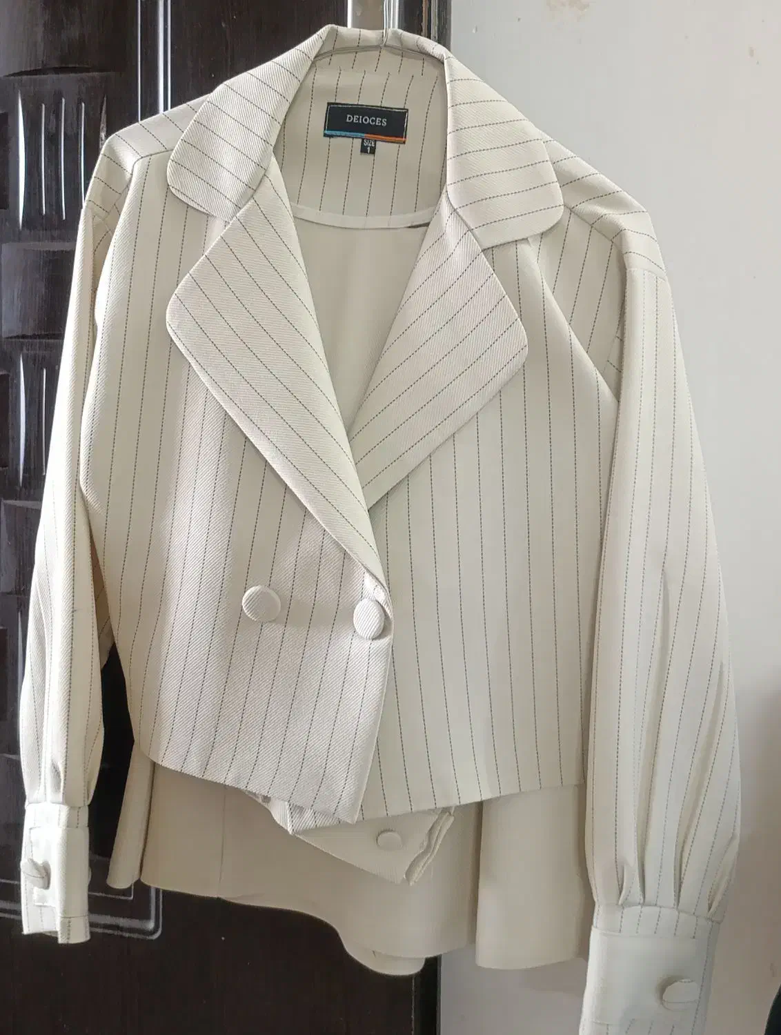 کت دامن مجلسی|لباس|بیرجند, |دیوار