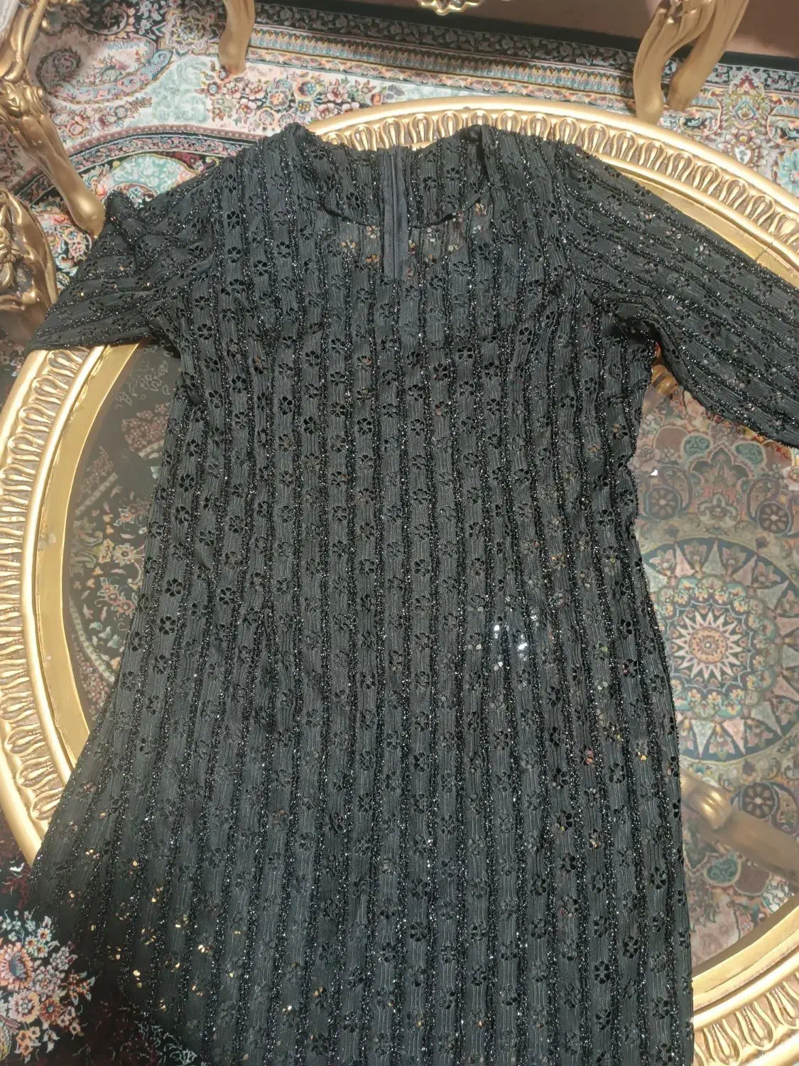 پیراهن مجلسی|لباس|کرج, حصارک پایین|دیوار