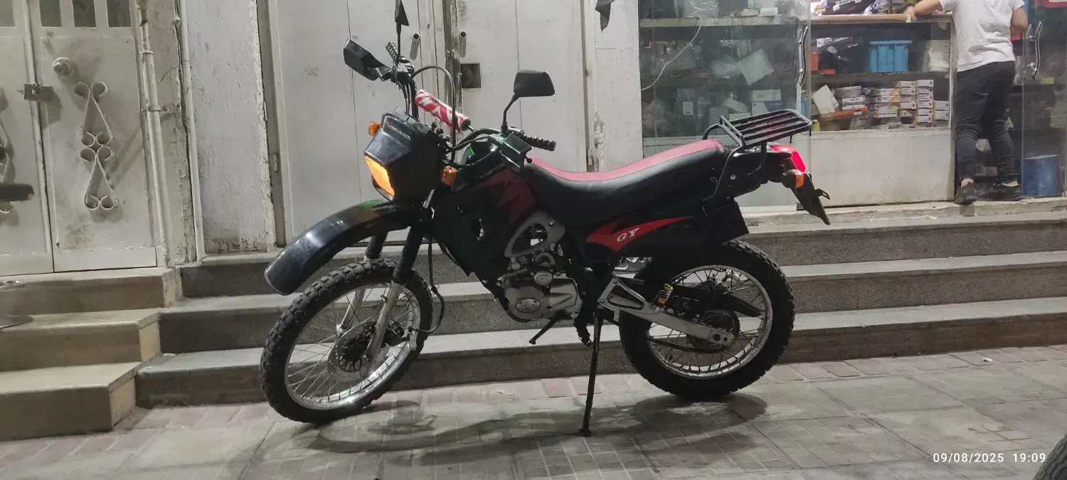 پیشرو 200پلاک ملی|موتورسیکلت|شیراز, مسلم|دیوار