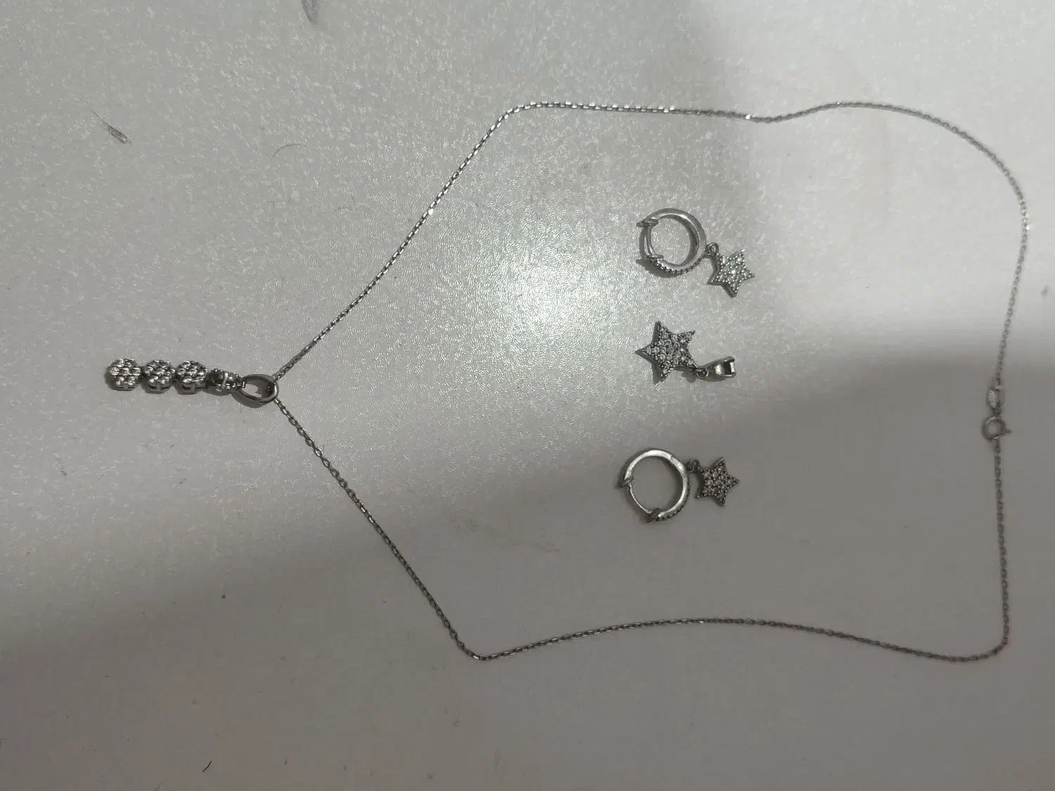 پلاک وزنجیرون یکادو نیم ست زنانه|جواهرات|دورود, |دیوار