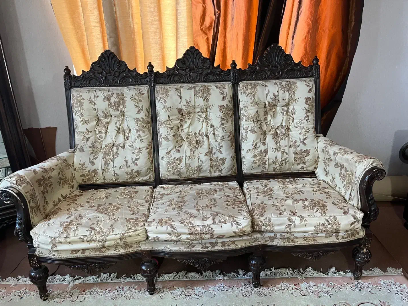 مبلمان سلطنتی۹ نفره|مبلمان خانگی و میز عسلی|اندیمشک, |دیوار