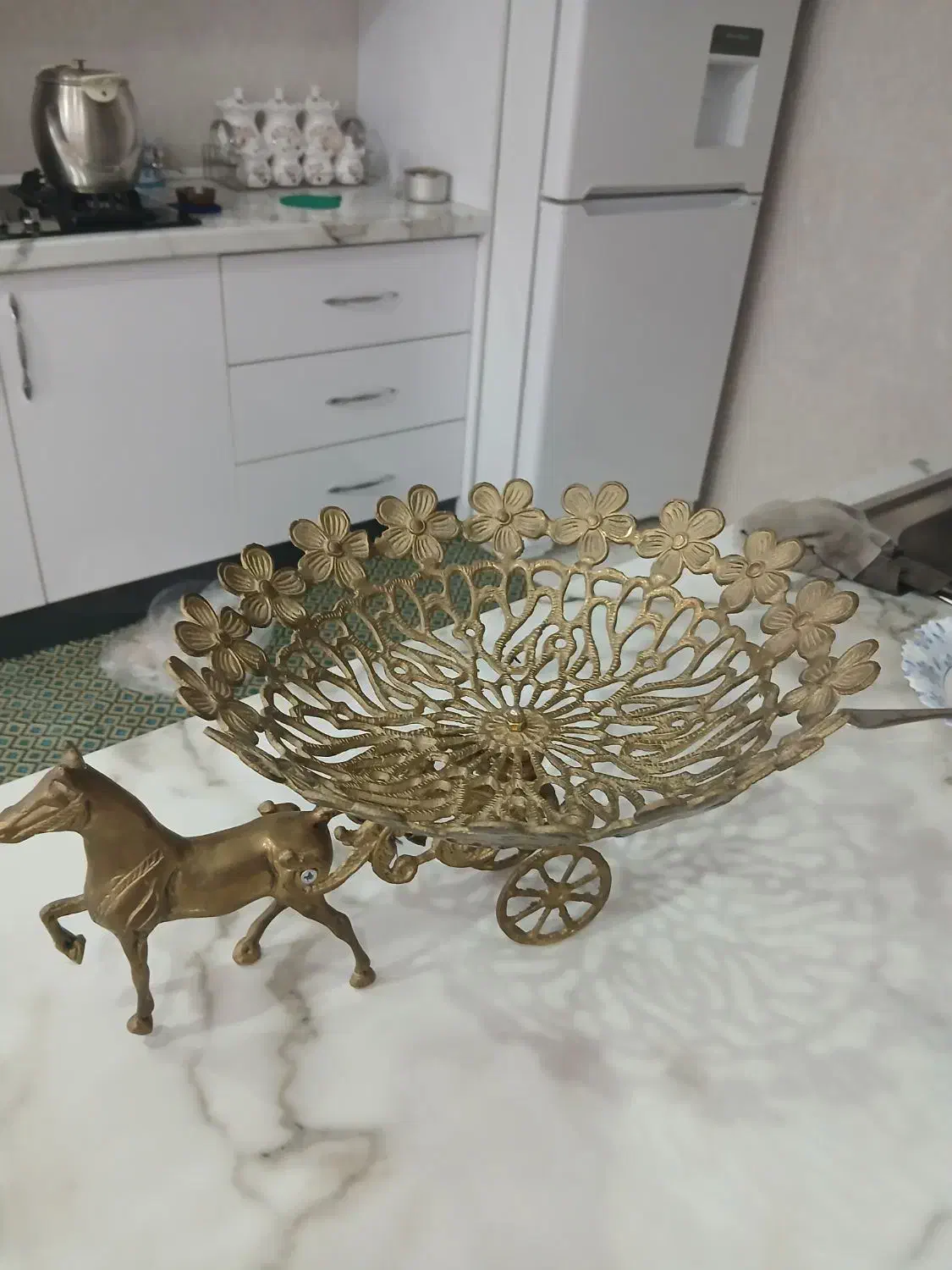 وسایل برنزی|ظروف سرو و پذیرایی|بهارستان, |دیوار