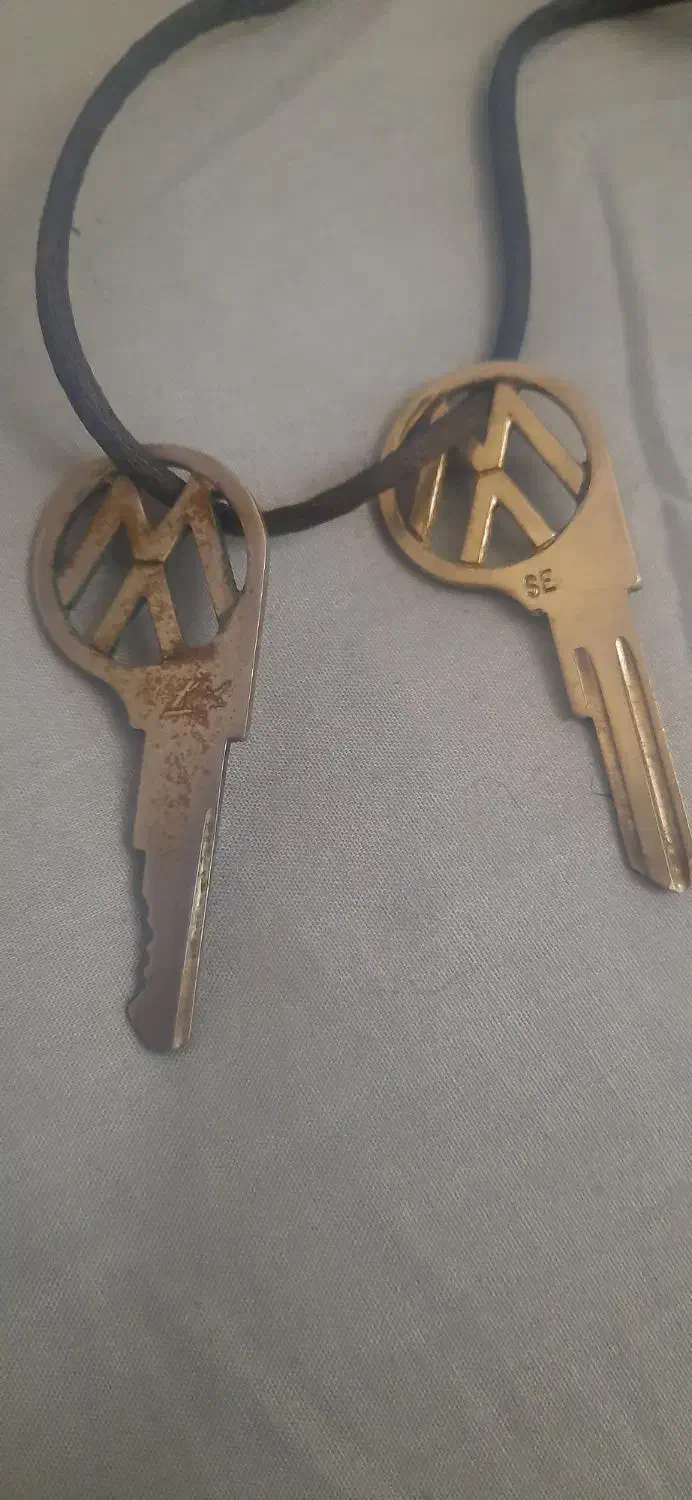 فروش  سوئیچ فابریک  فولکس بیتل|خودرو کلاسیک|تهران, ورزشگاه آزادی|دیوار