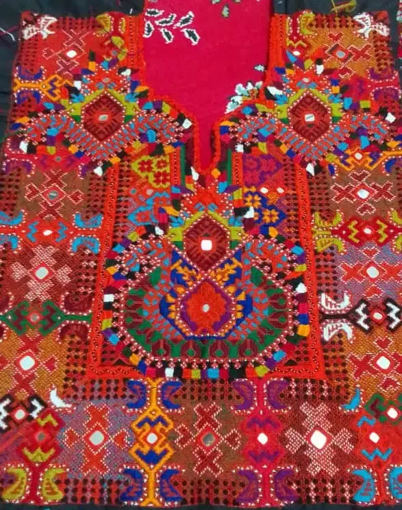 زی آستین چرخ دست|لباس|ایرانشهر, |دیوار