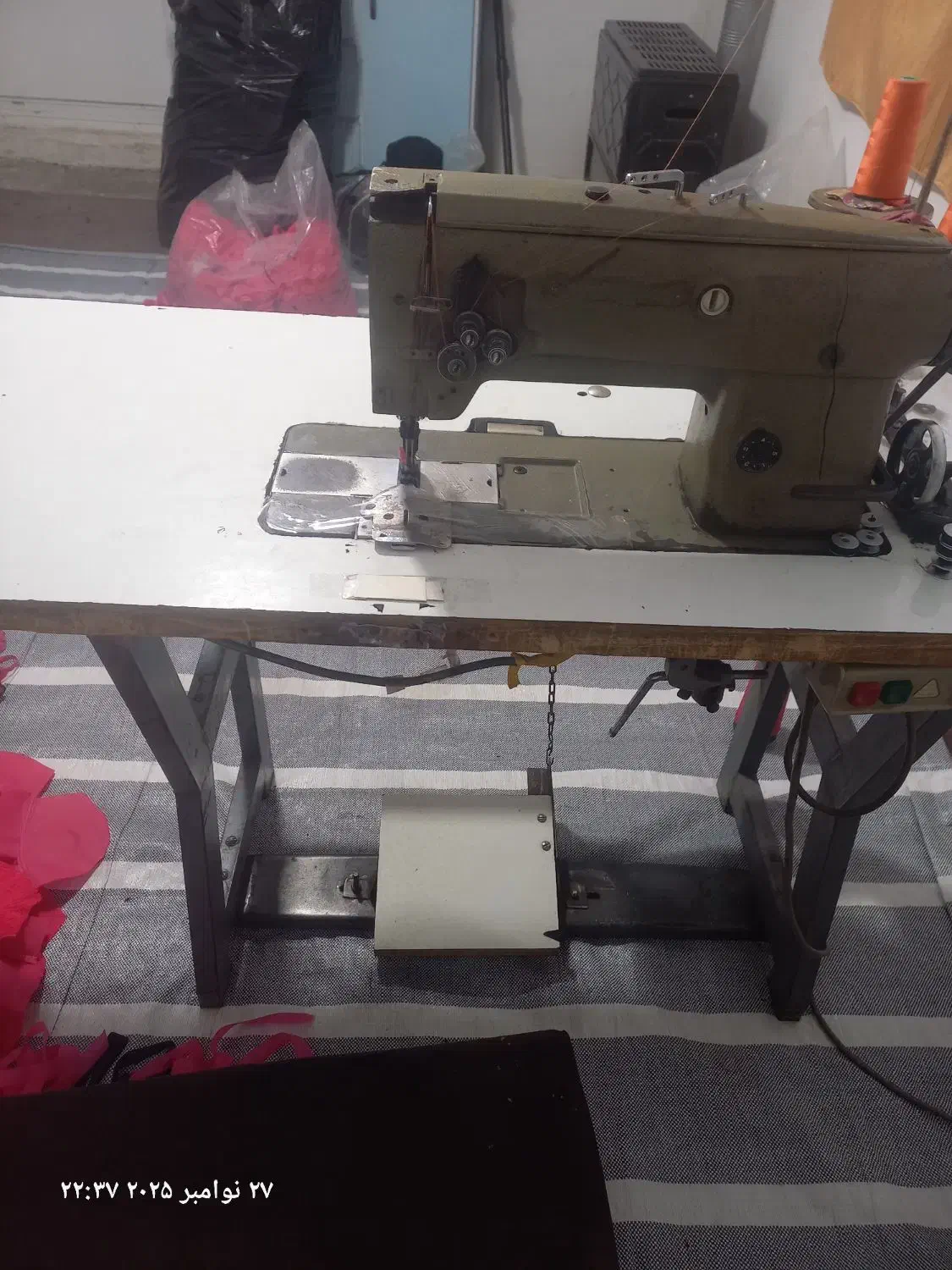 چرخ خیاطی/دوسوزنه/به شرط دوخت|چرخ خیاطی و ریسندگی|لوندویل, |دیوار