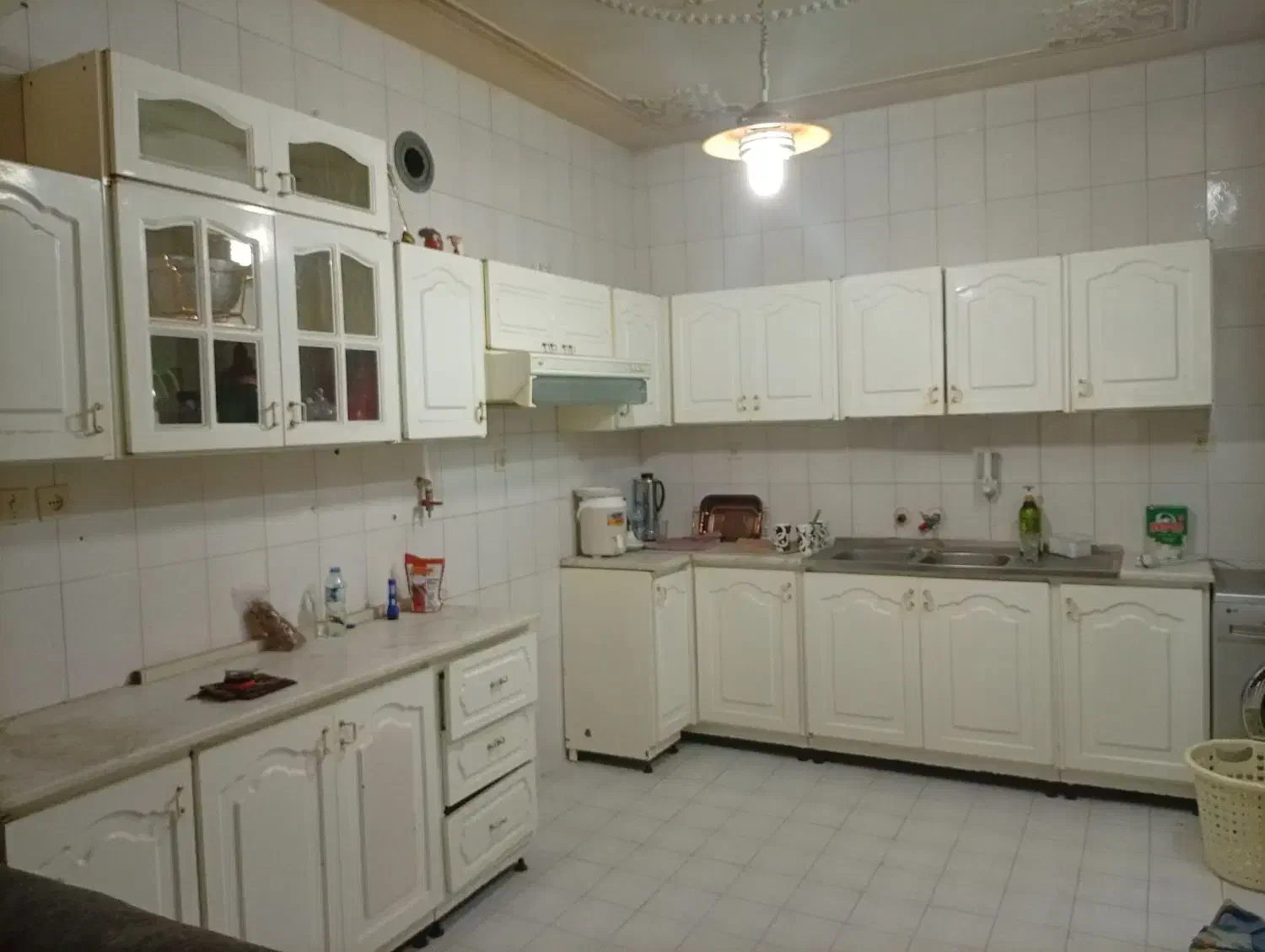 کابینت فلزی، سینک و هود در حد نو|آبچکان و نظمدهنده ظروف|شیراز, غدیر جنوبی|دیوار