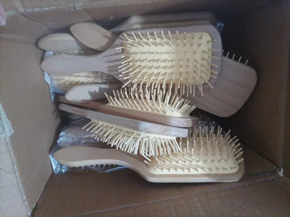 برس چوبی با کیفیت|آرایشی، بهداشتی، درمانی|قیروکارزین, |دیوار