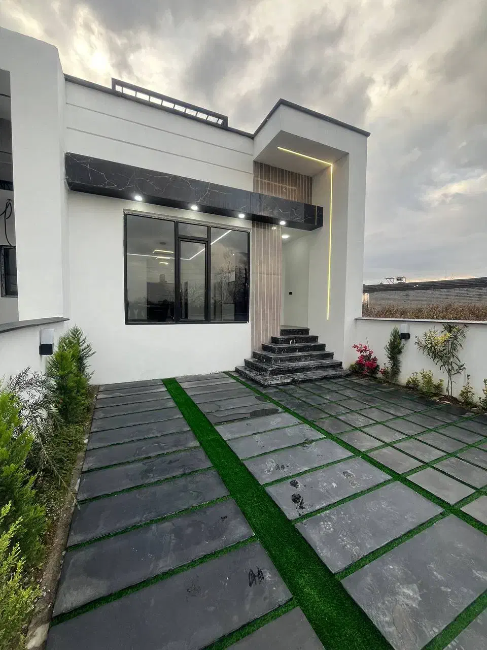 ویلافلت۱۸۰م انشعابات نصب سندتکبرگ.مالک منعطف|فروش خانه و ویلا|چمستان, |دیوار