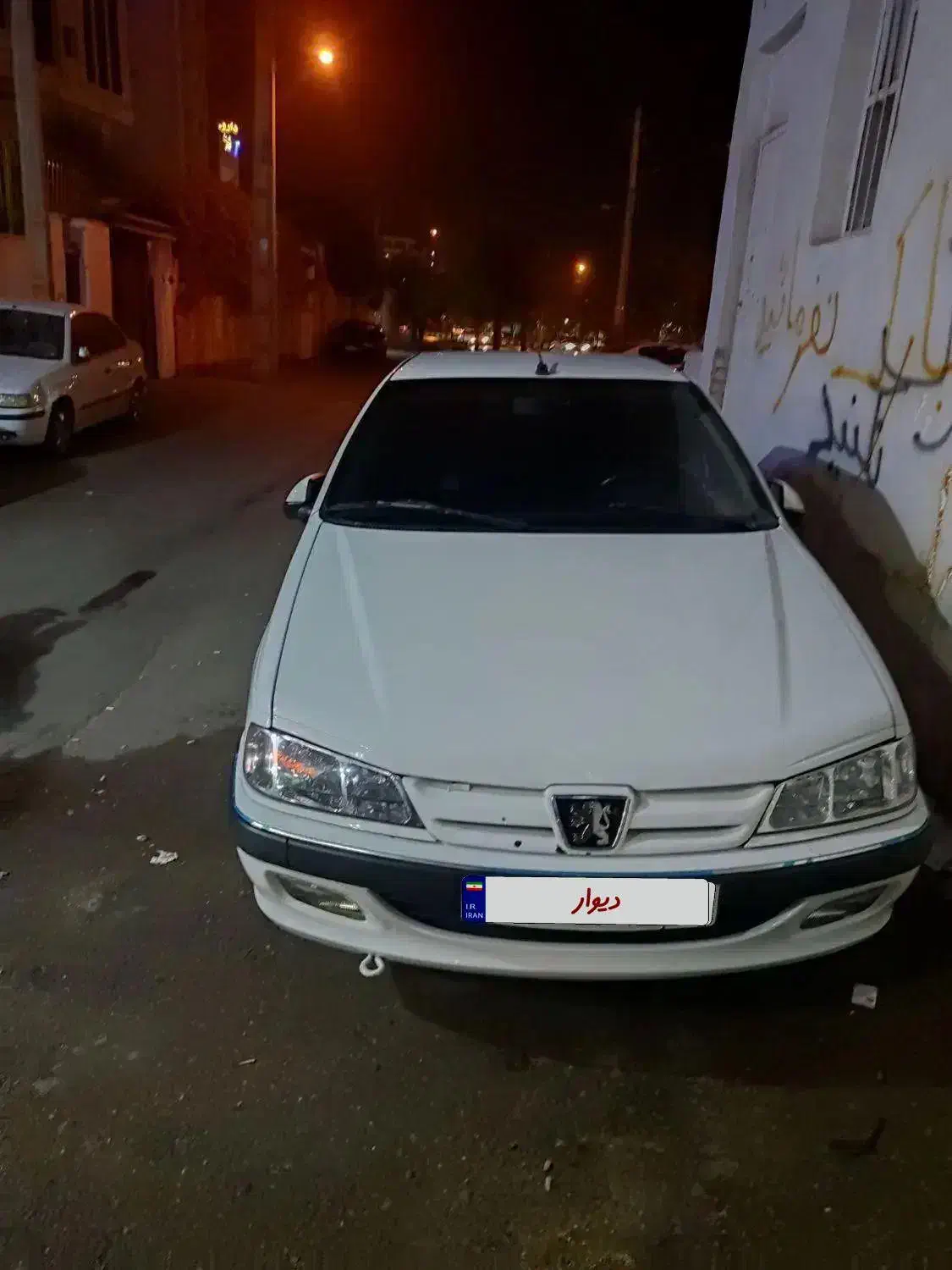 پژو پارس 1401|خودرو سواری و وانت|شیراز, قدوسی شرقی|دیوار