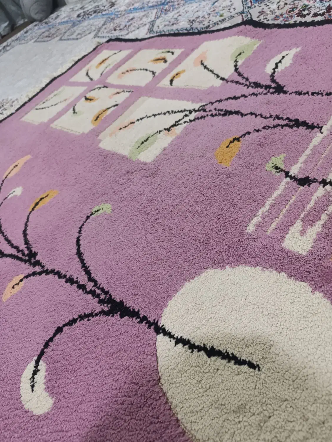 فرش یک و نیم متری|فرش|مشهد, یاس|دیوار