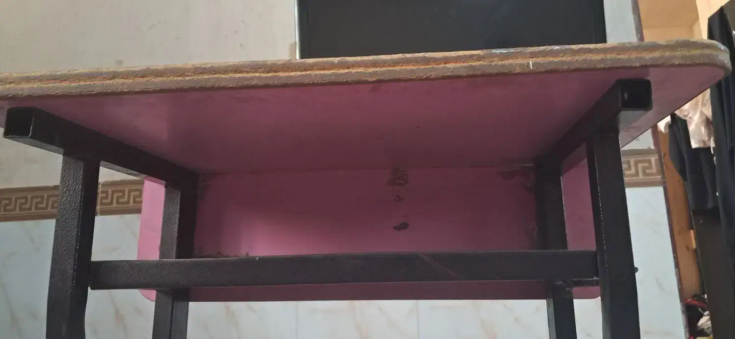 میز تحریر|میز تحریر و کامپیوتر|تربت جام, کاریز نو سفلی|دیوار