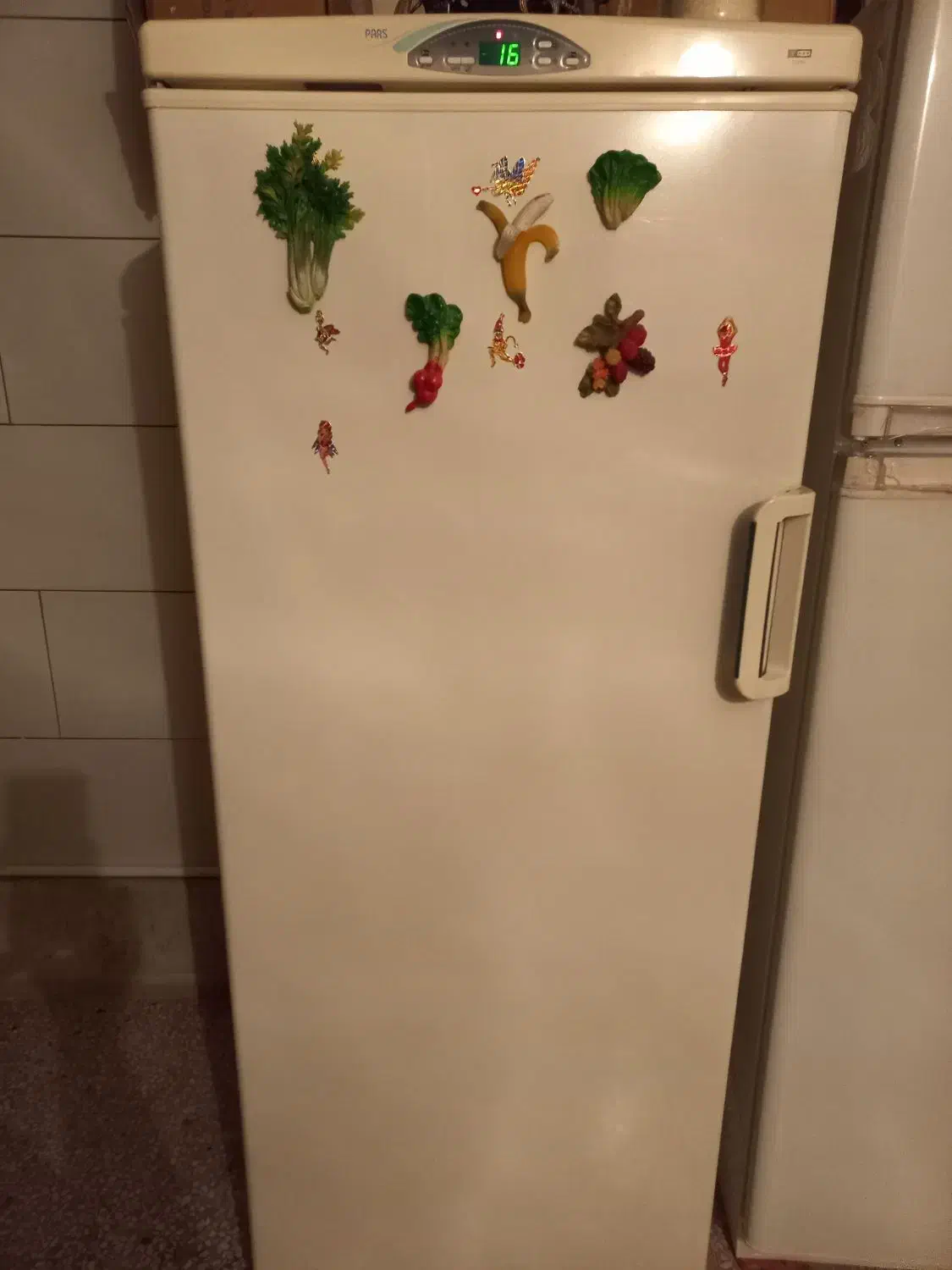 فریزر خانگی|یخچال و فریزر|بروجن, |دیوار