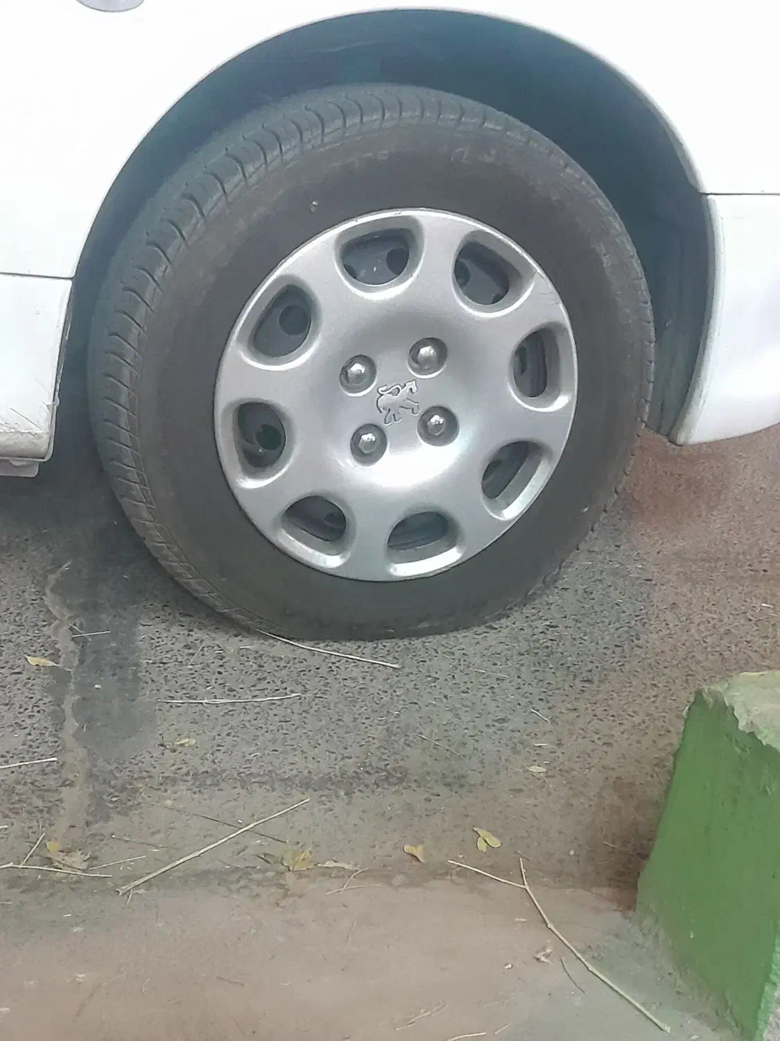 تایر خودرو اقساطی|خدمات موتور و ماشین|آران و بیدگل, |دیوار