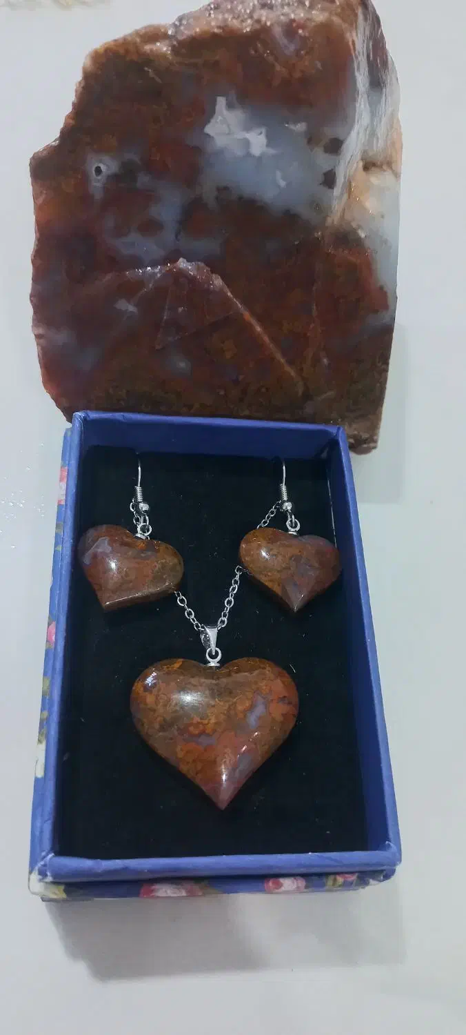 ست سنگ شجر اشکی|جواهرات|گناباد, |دیوار