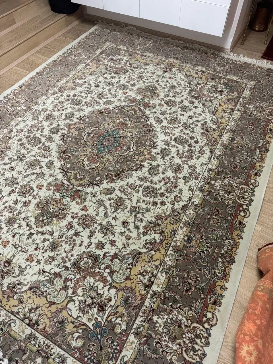 فرش تمیز در حد نو ۶ متری|فرش|تهران, طرشت|دیوار