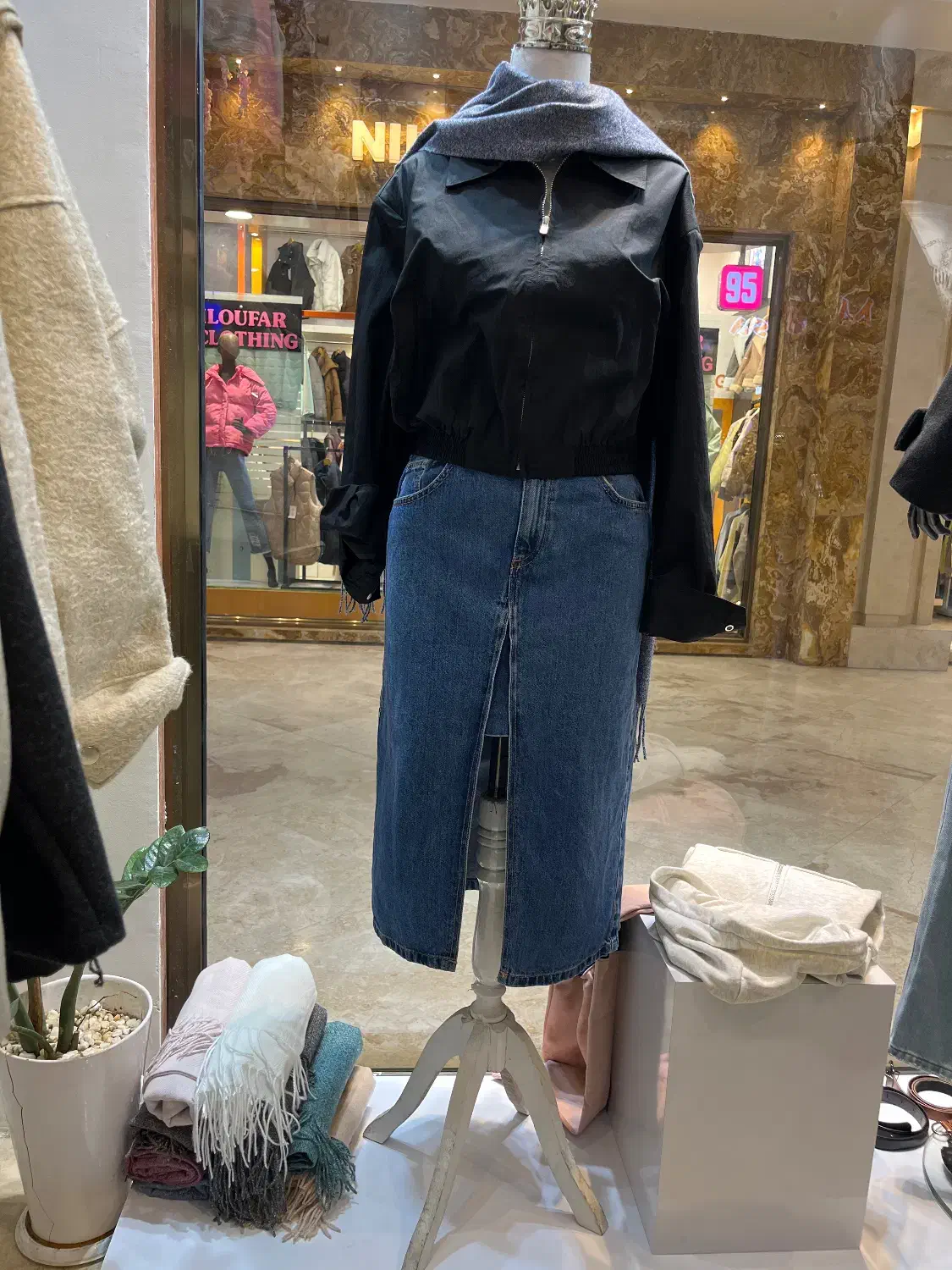 مانکن زنانه|فروشگاه و مغازه|بندر انزلی, پردیس|دیوار