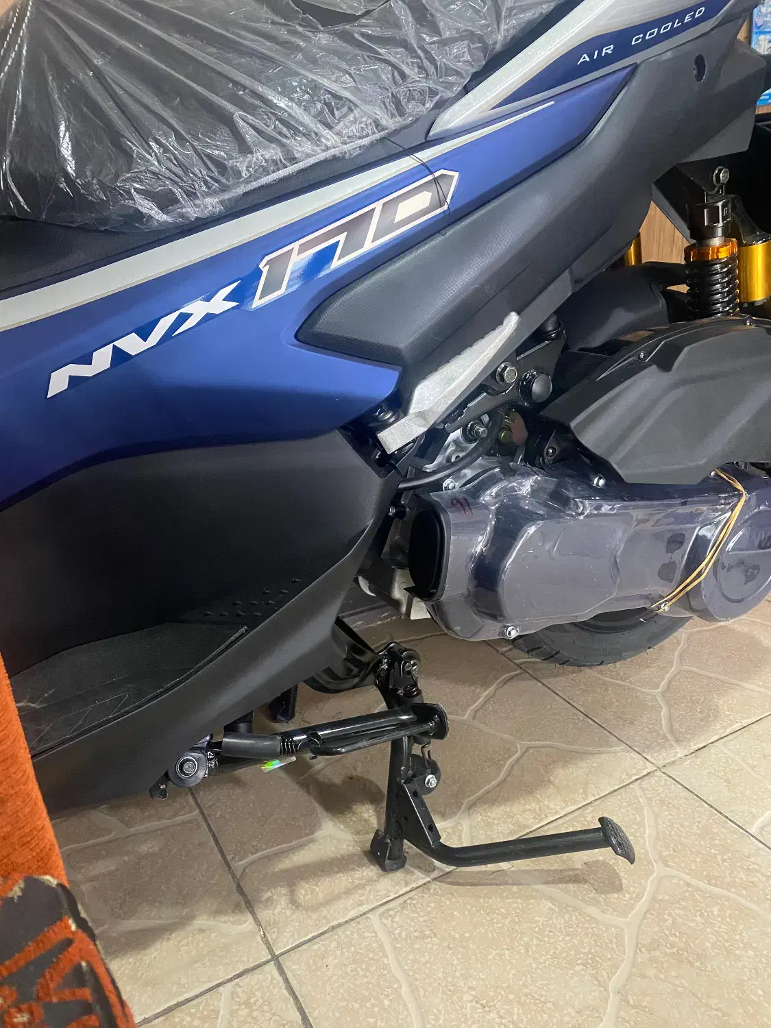 طرح ایروکس|موتورسیکلت|اصفهان, سرشبادران|دیوار