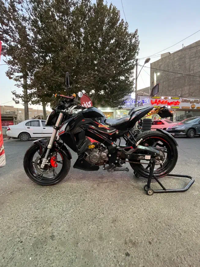 بنلی ۱۸۰s مدل ۱۴۰۱فول اکسسوری|موتورسیکلت|فردیس, فردیس|دیوار