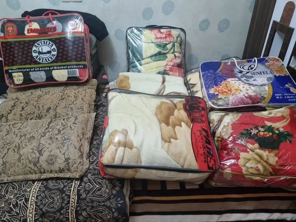 پتو و بالشت|رختخواب، بالش، پتو|شیراز, شهرک سراج‎|دیوار