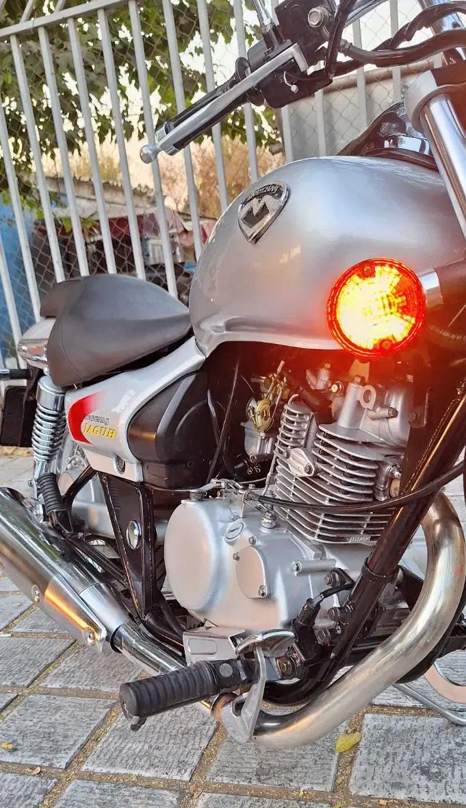 مودناس ۱۷۵ مدل ۸۲ سند تک برگ|موتورسیکلت|تهران, گمرک|دیوار