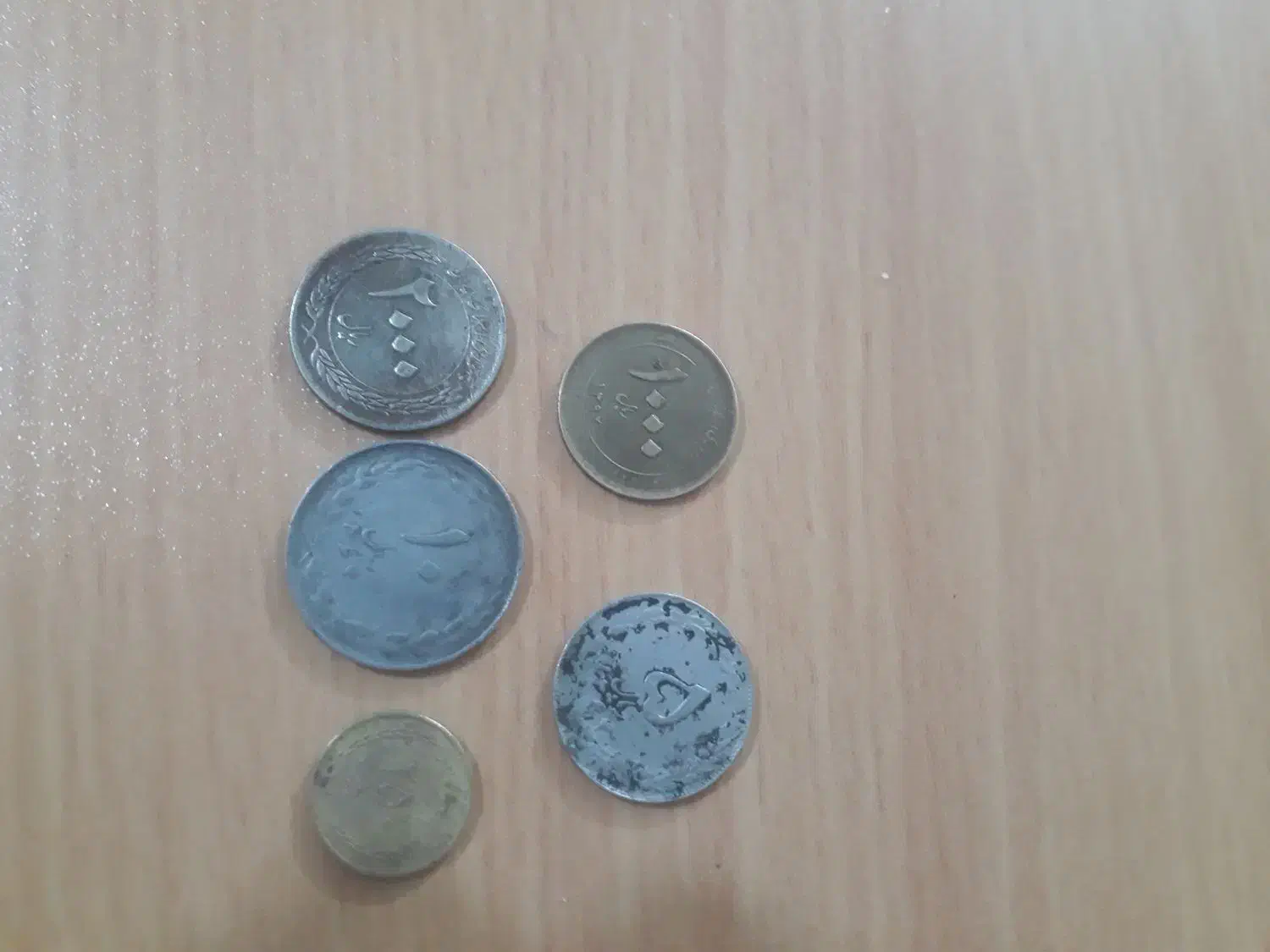 سکه های فروشی|کلکسیون اشیاء عتیقه|تویسرکان, |دیوار