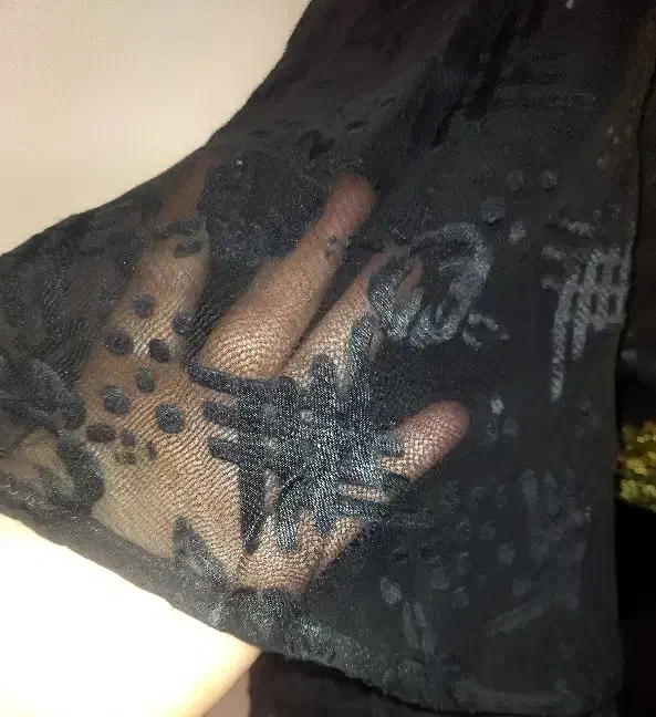 چادرمشکی|لباس|ارومیه, |دیوار