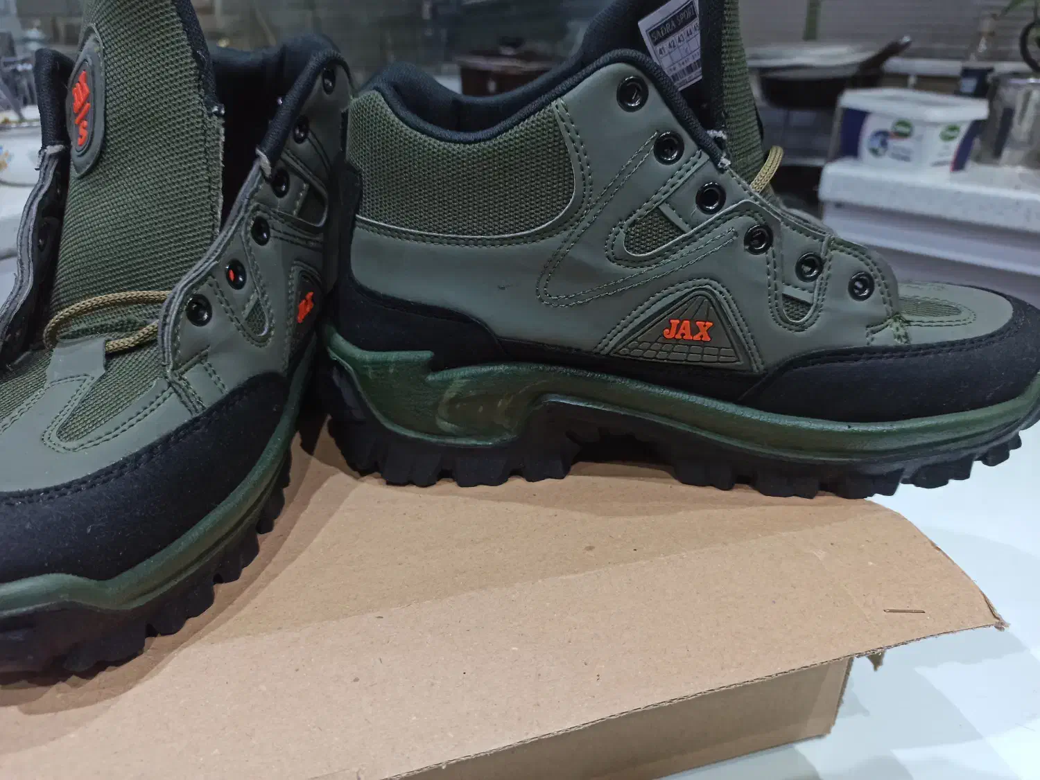 نیم بوت مناسب کوهنوردی سایز ۴۲/۵|کوهنوردی و کمپینگ|تهران, افسریه جنوبی|دیوار