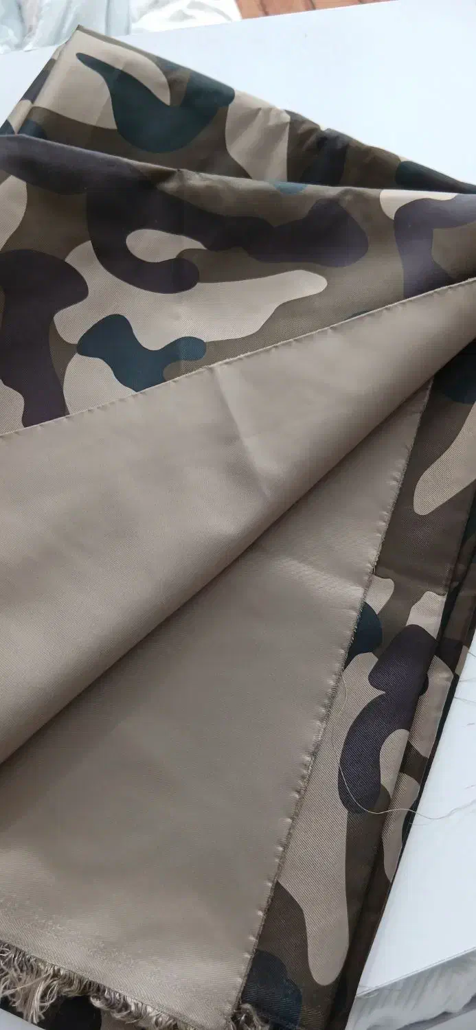 پارچه بارانی|لباس|تبریز, |دیوار